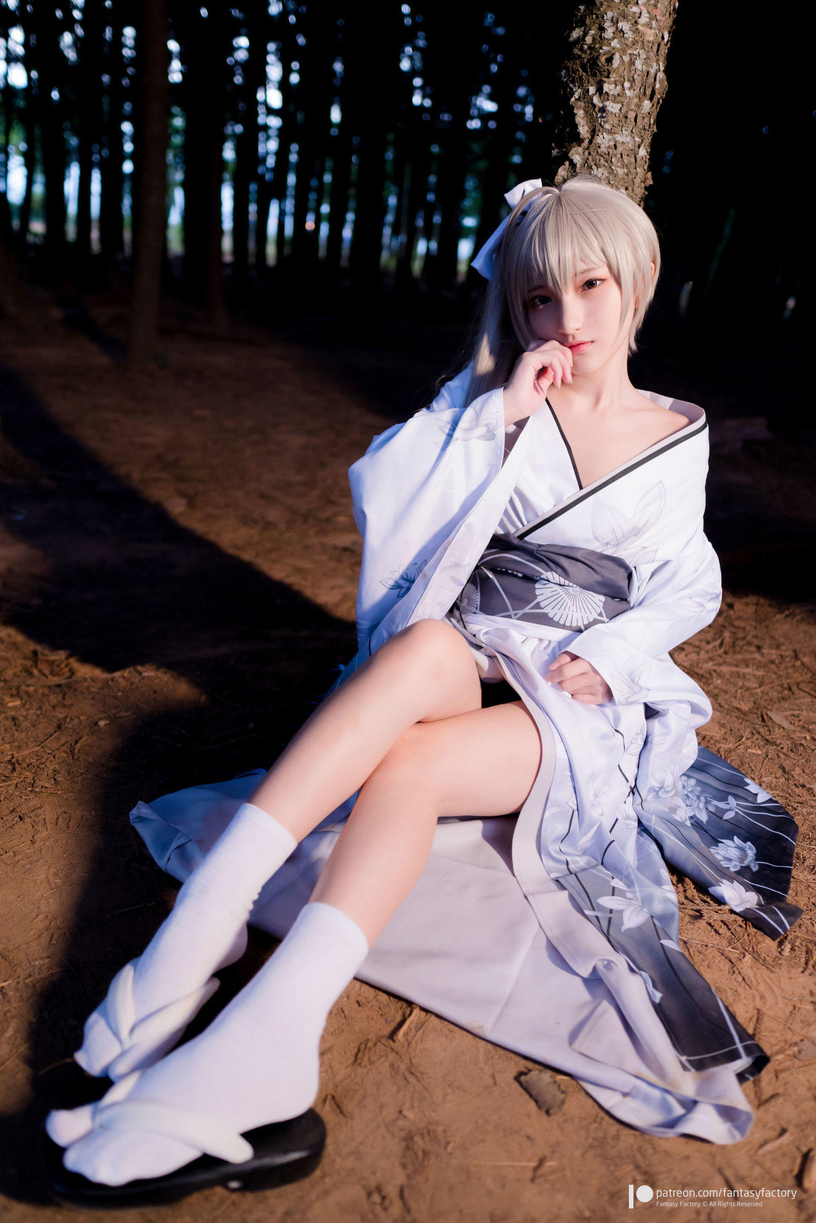 Xiao Đinh Cosplay-Home + Beach + Bath Photo 23