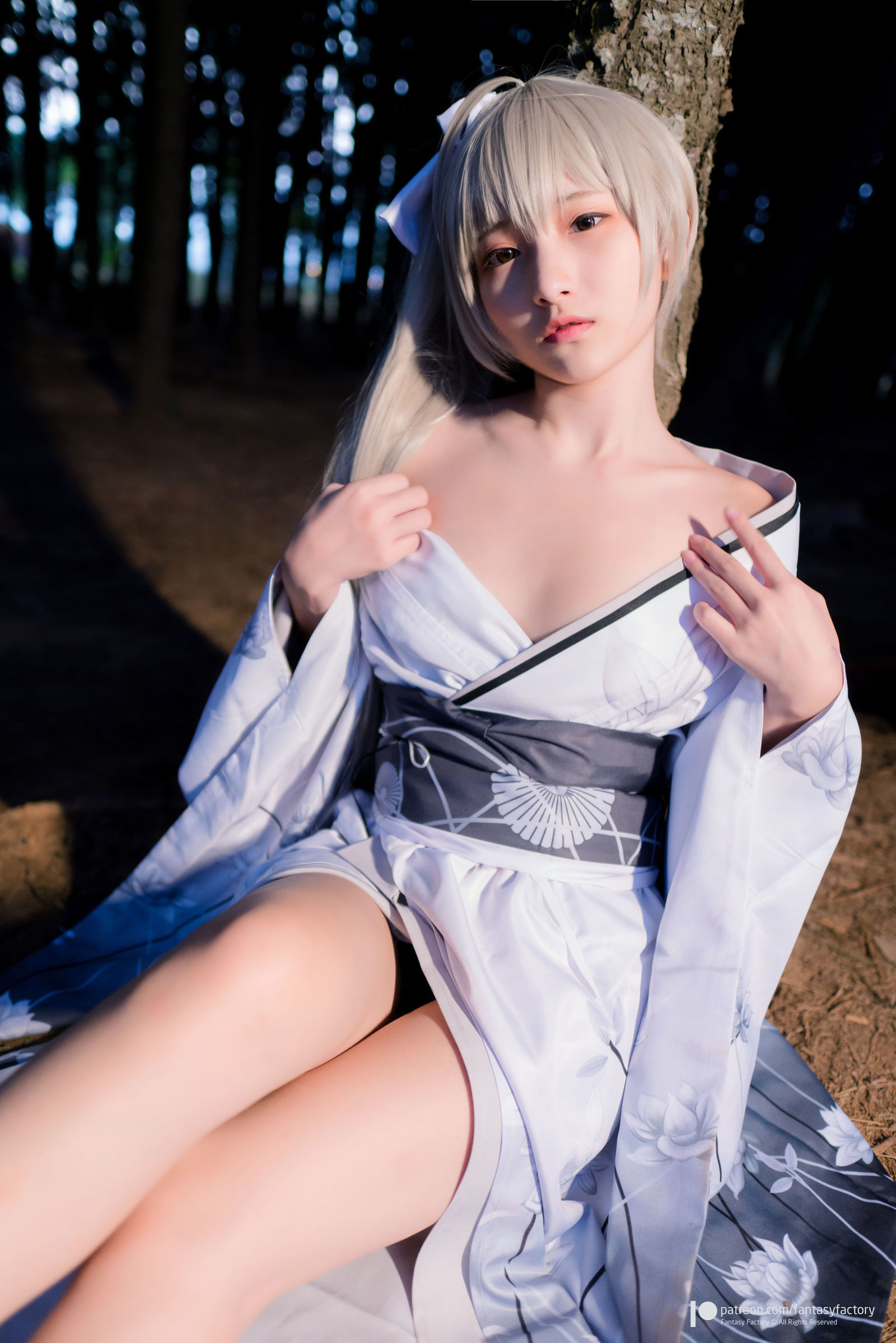 Xiao Đinh Cosplay-Home + Beach + Bath Photo 25