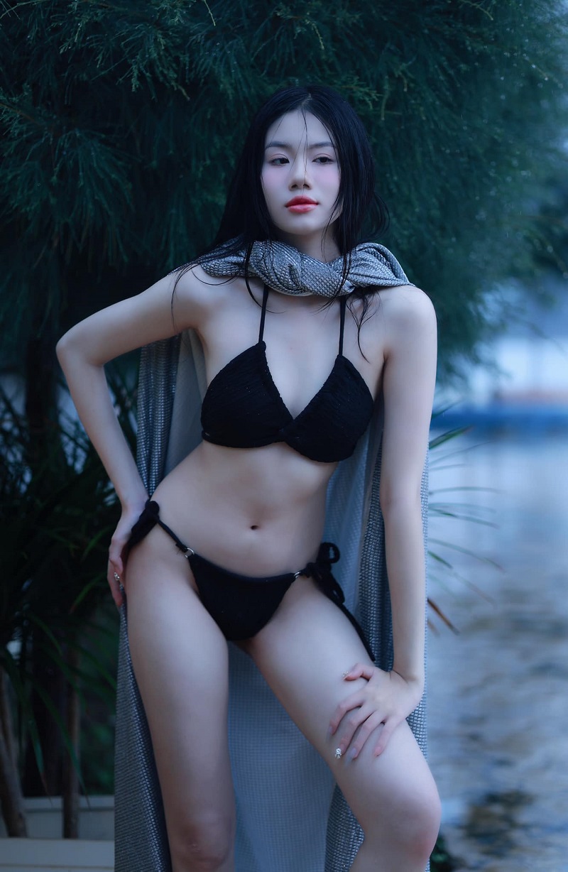 ảnh gái xinh mặc bikini 20