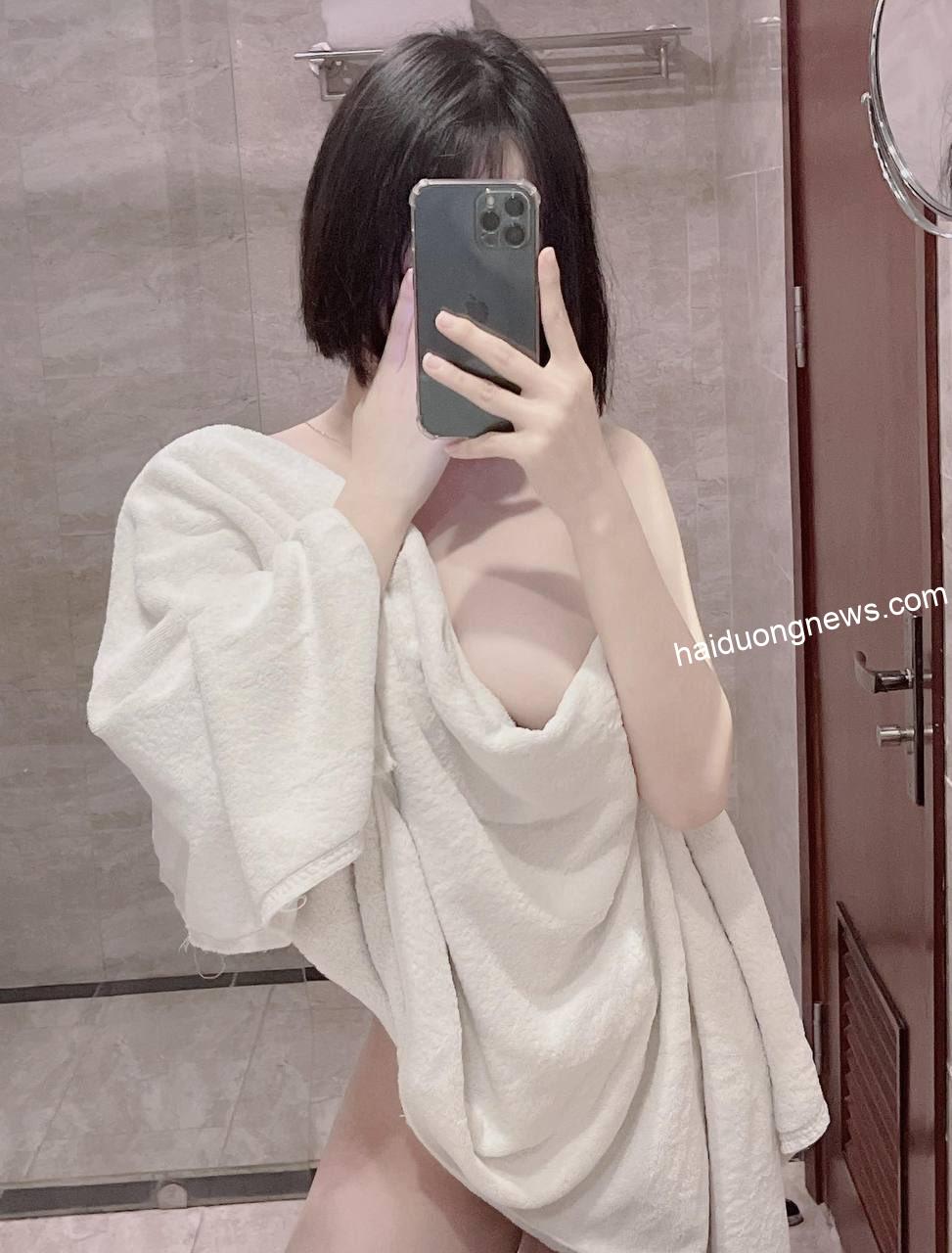 Ảnh gái xinh thương mại mặc đồ cực sexy