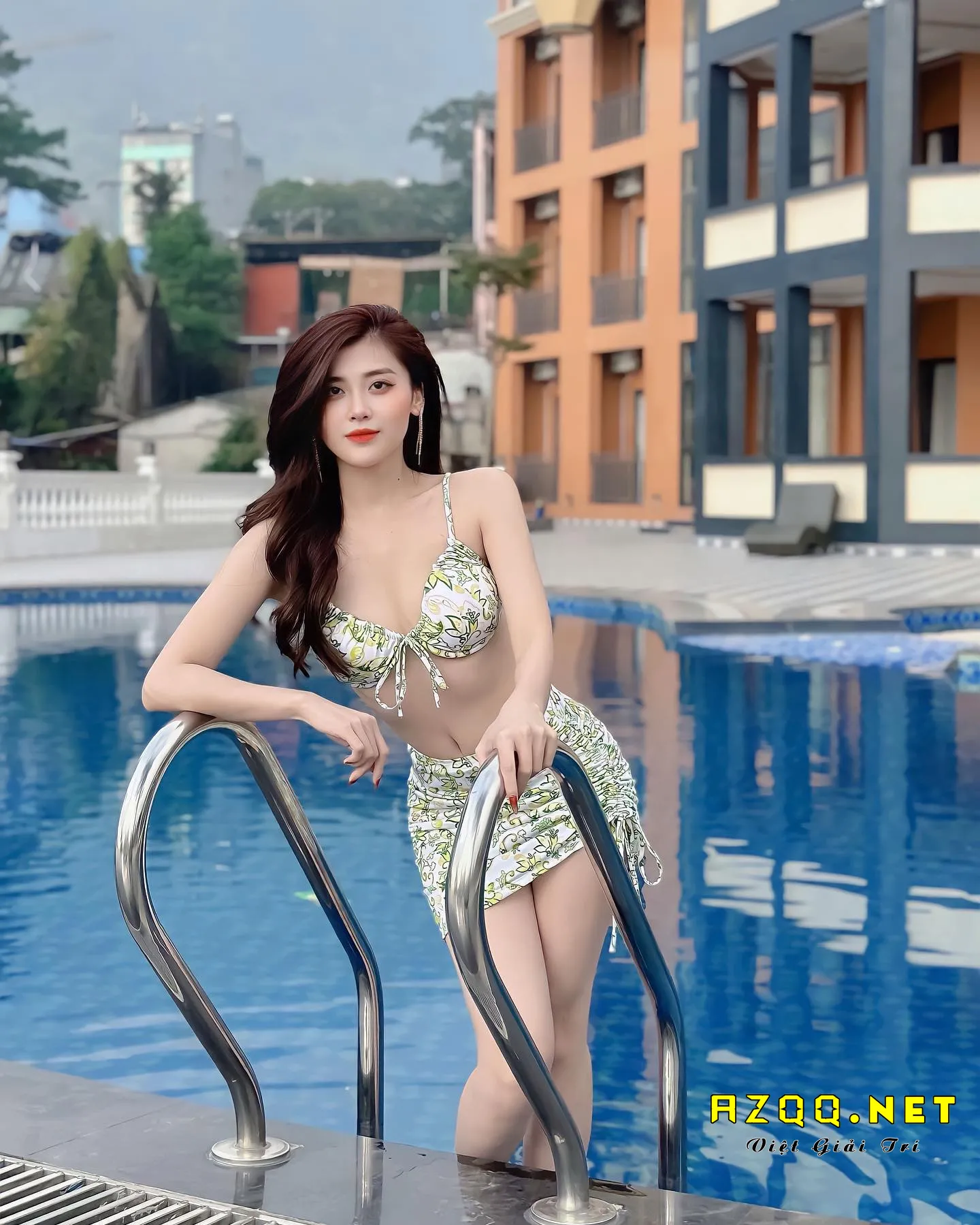 bach huyen trang sexy 130