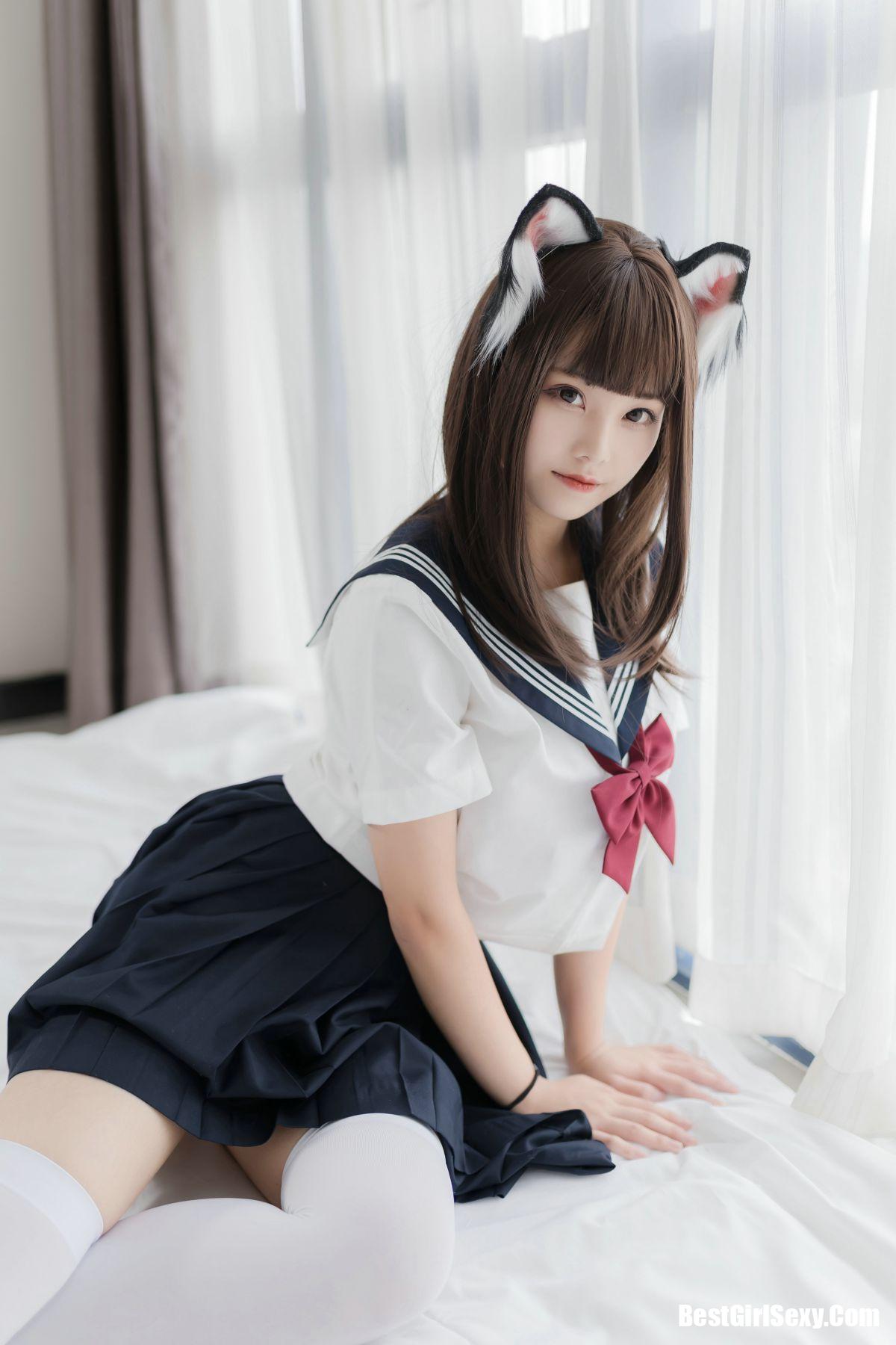 Coser@蜜汁猫裘 猫耳JK 白丝 1