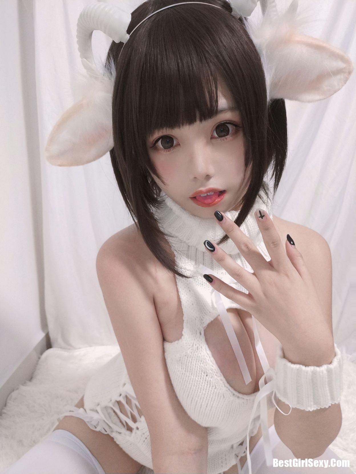 Coser@蜜汁猫裘 Vol.043 白丝毛衣 24