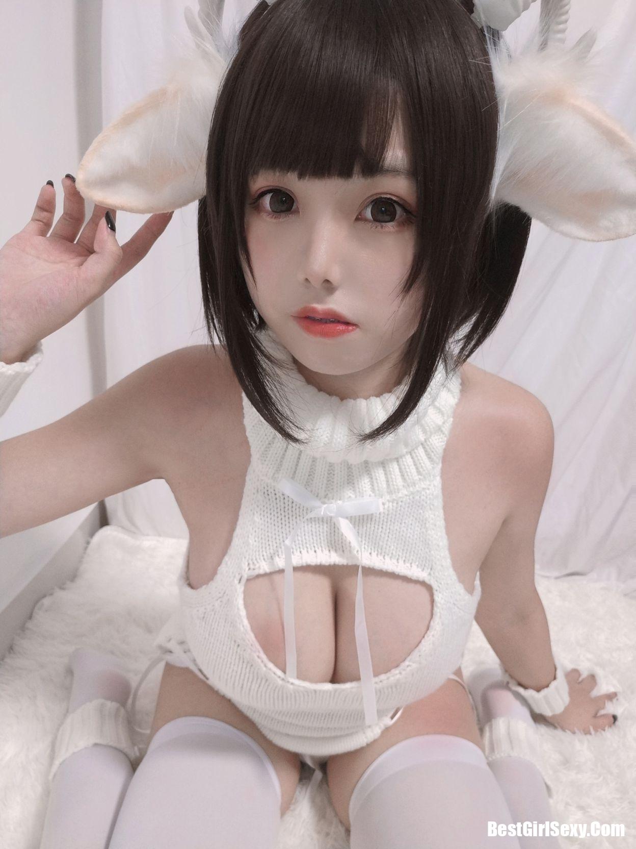 Coser@蜜汁猫裘 Vol.043 白丝毛衣 29