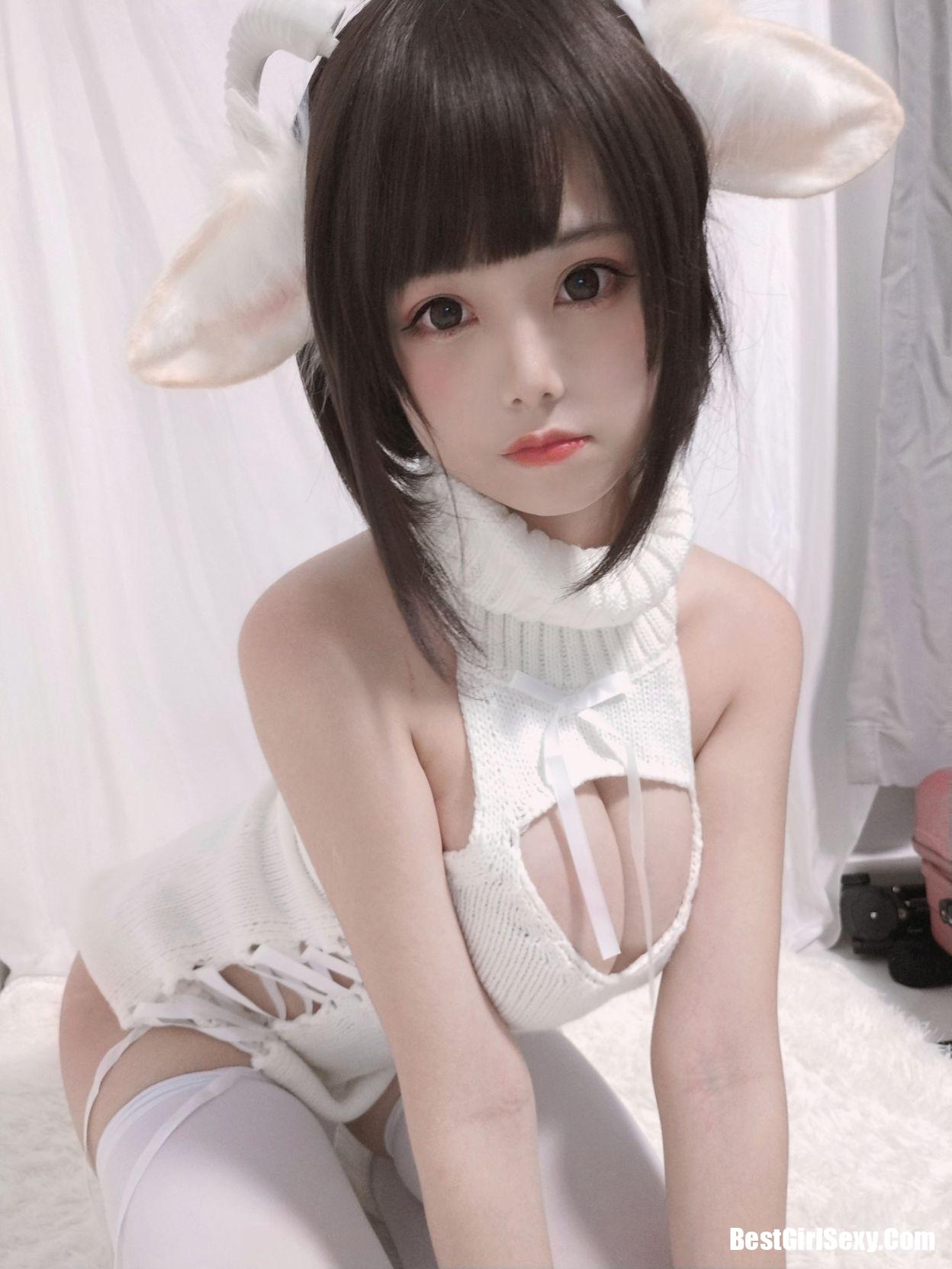 Coser@蜜汁猫裘 Vol.043 白丝毛衣 3