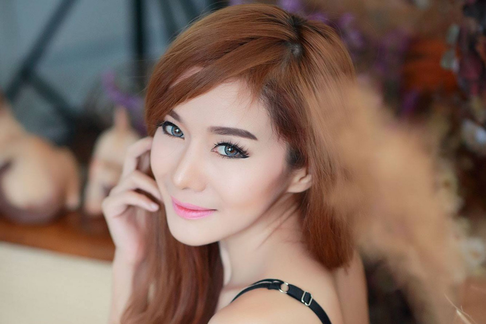 face women model long hair Asian singer smiling black hair fashion hair bangs Damiran Thailand model skin head supermodel girl beauty eye lady lip blond hairstyle portrait photography photo shoot brown hair human hair color hair coloring eyebrow organ gravure idol