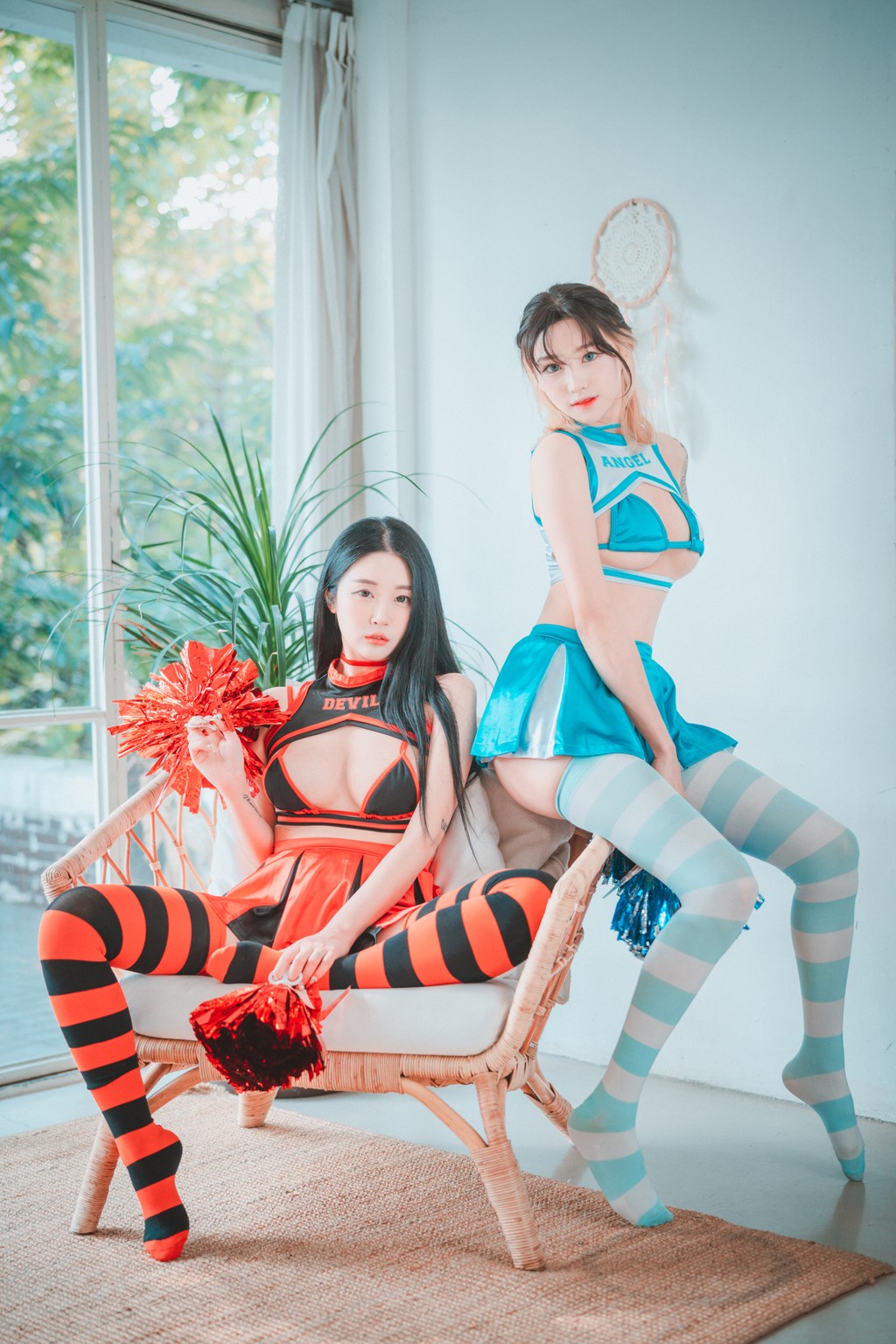 DJAWA Photo - Tae Ri (태리) & Bomi (보미): “Devil 666 & Angel 777” (81 photos) photo 1-6