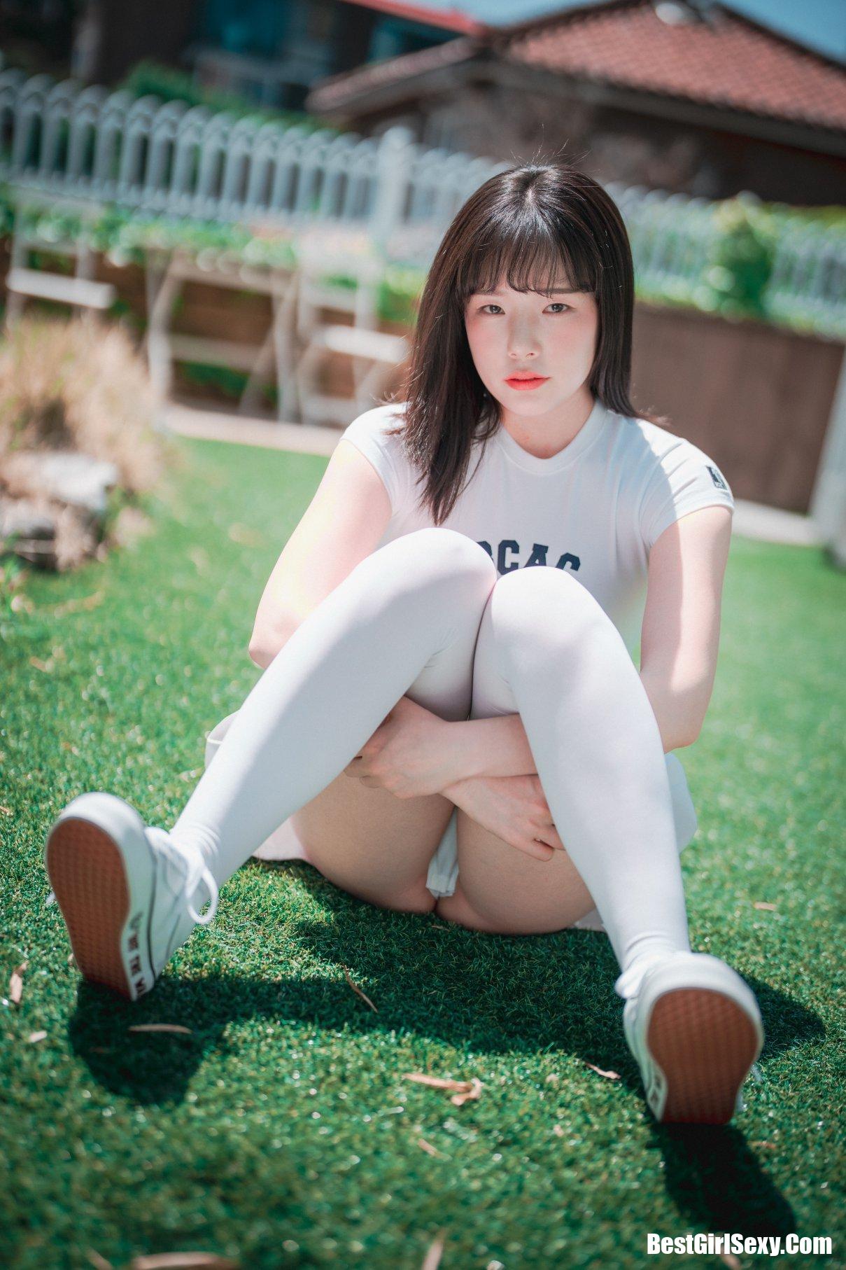 DJAWA Pia (피아) Classic Athletic Girl 10