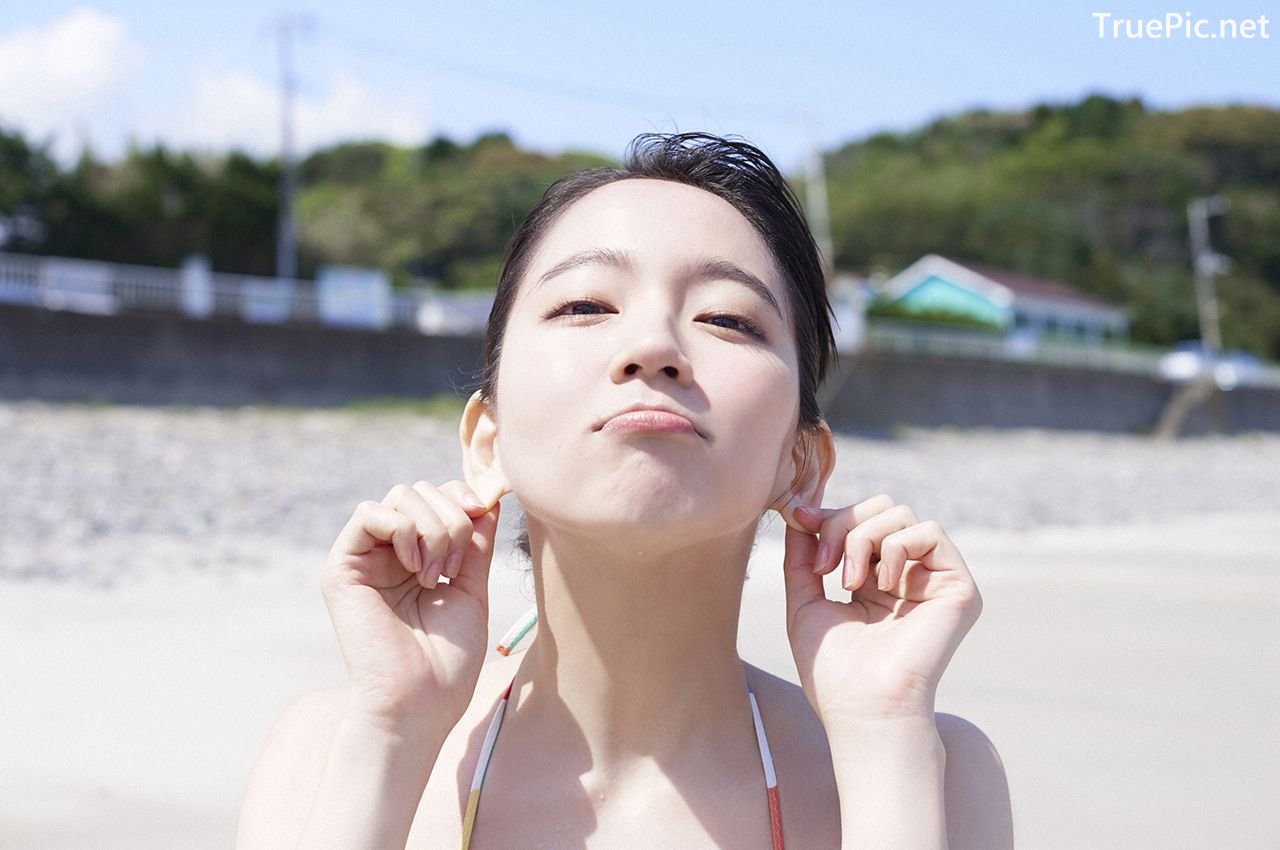 Image-Japanese-Actress-And-Model-Riho-Yoshioka-Pure-Beauty-Of-Sea-Goddess-TruePic.net- Picture-17