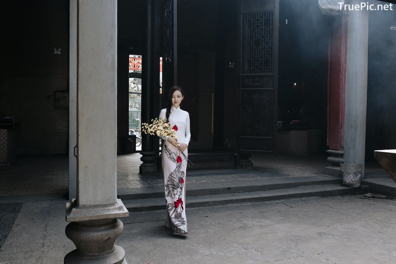 Image-Vietnamese-Beautiful-Girl-Ao-Dai-Vietnam-Traditional-Dress-by-VIN-Photo-3-TruePic.net- Picture-92