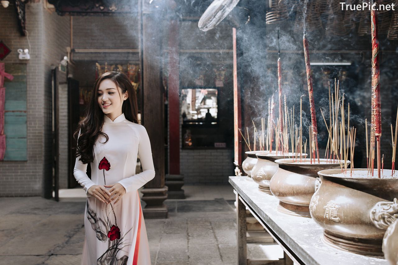 Image-Vietnamese-Beautiful-Girl-Ao-Dai-Vietnam-Traditional-Dress-by-VIN-Photo-3-TruePic.net- Picture-95