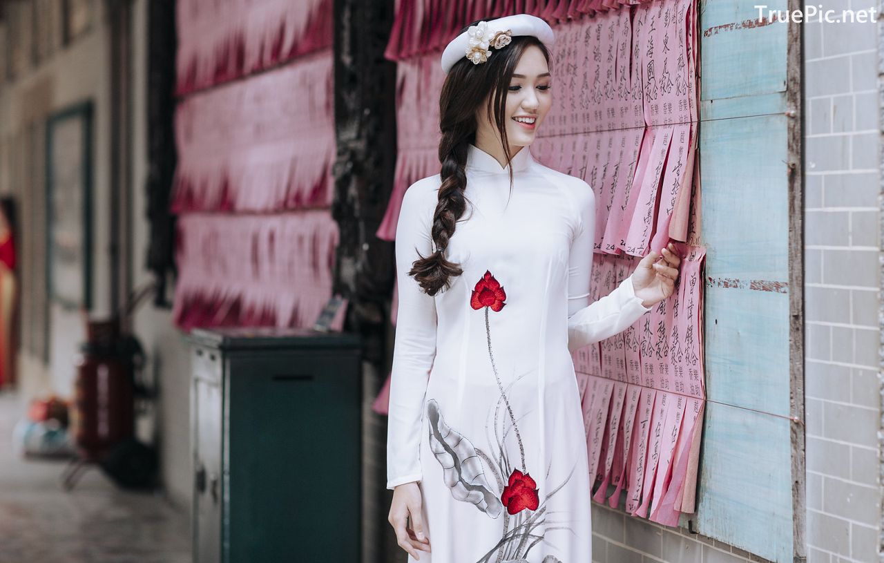 Image-Vietnamese-Beautiful-Girl-Ao-Dai-Vietnam-Traditional-Dress-by-VIN-Photo-3-TruePic.net- Picture-97