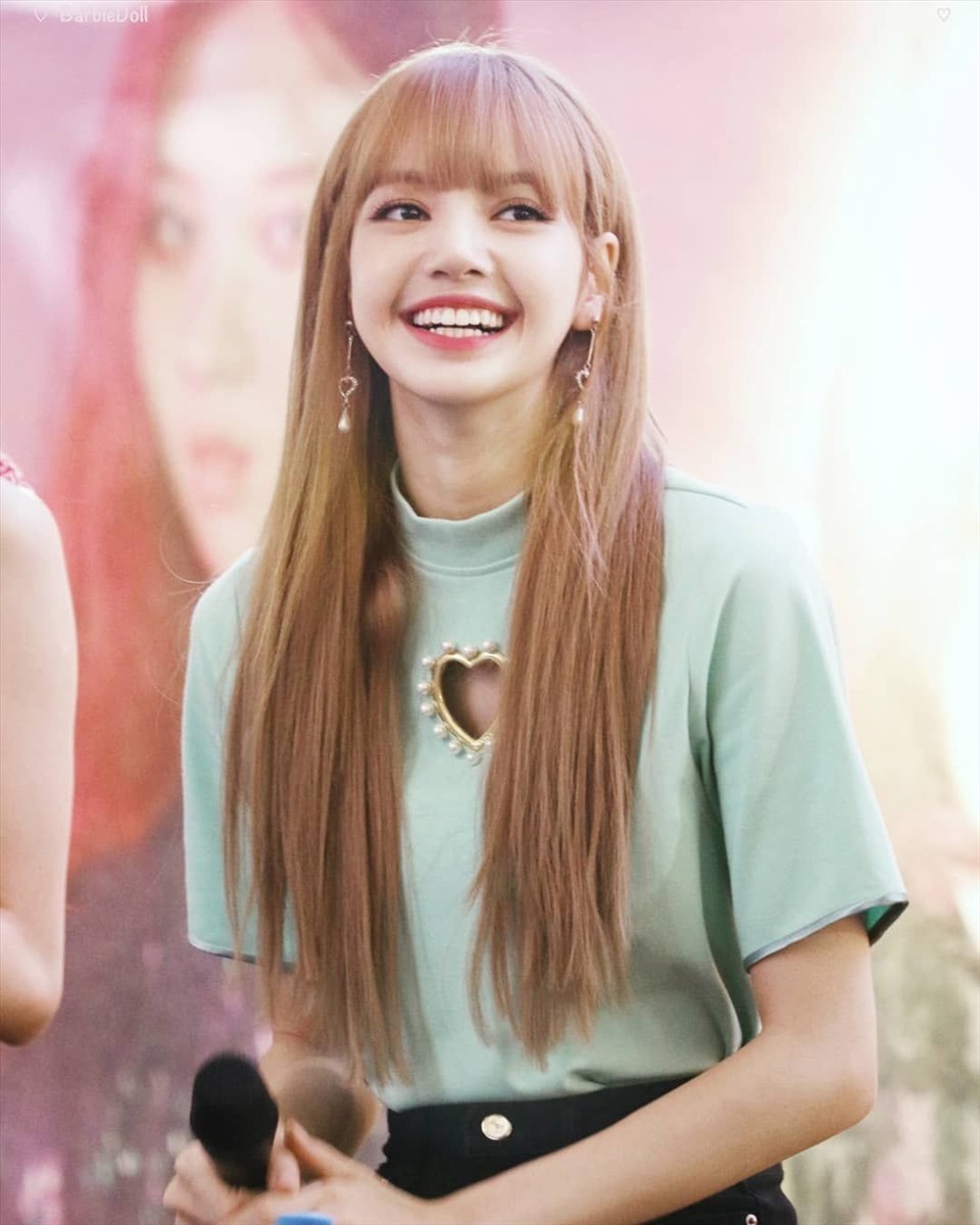 Những sự thật thú vị về Lisa Blackpink: Thay đổi tên và nấu ăn không giỏi | Tin tức mới nhất 24h - Đọc Báo Lao Động online - Laodong.vn