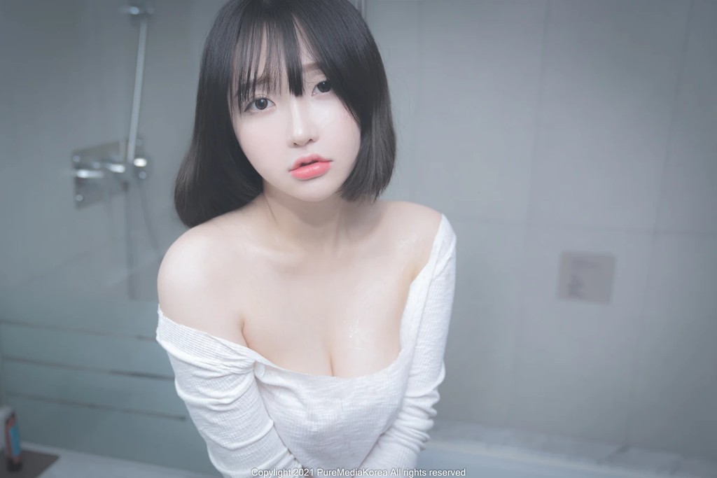 Pure Media Vol.070: Son Ye-Eun (손예은) (72 photos) photo 1-1