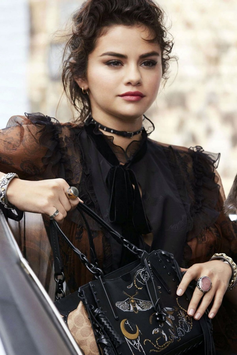 Selena Gomez: pic #1060688