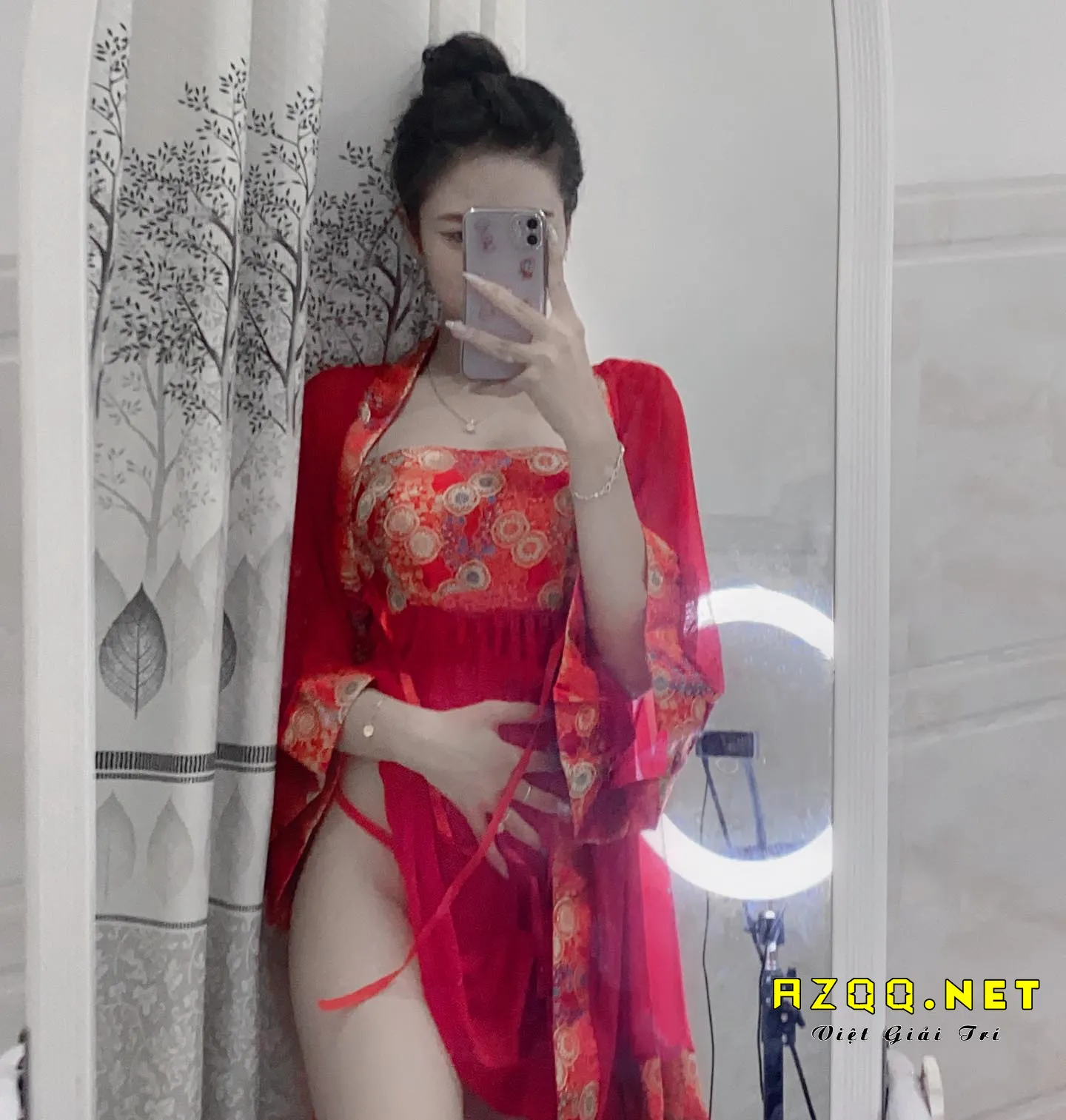 tiktok mi tran 2k5 sexy 28