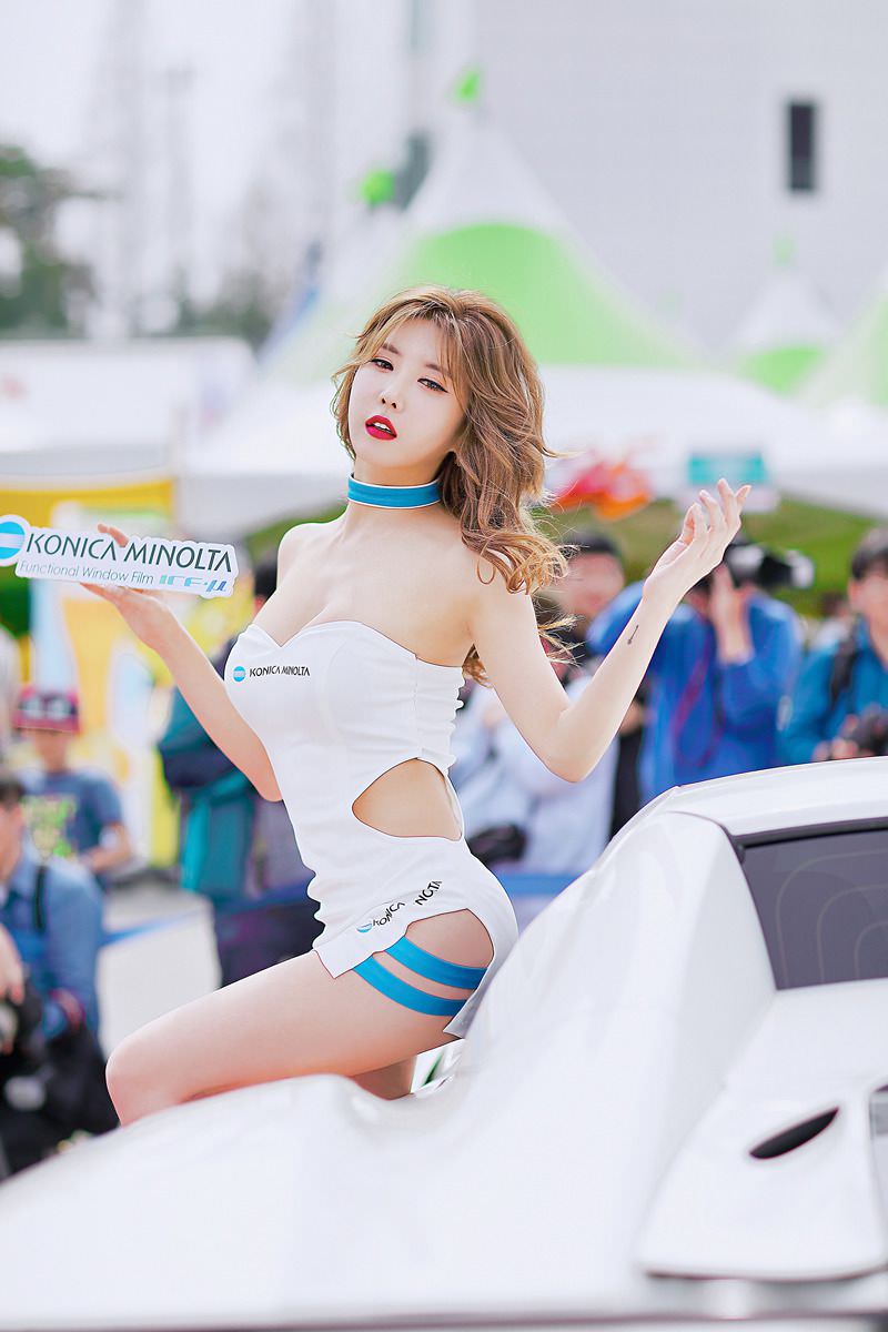 Heo Yoon Mi Korean Racing Model, CJ Super Race Championship 2017, Round 1 - Truepic.net